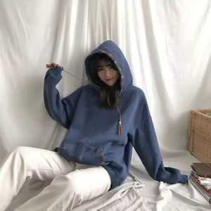 casaco-feminino-bordado-com-capuz-9