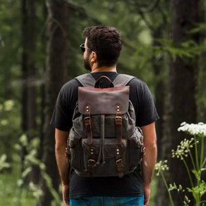 Mochila de Lona Encerada e Couro Legítimo Vintage Impermeável Para Notebook 15.6 Polegadas - Machimelo